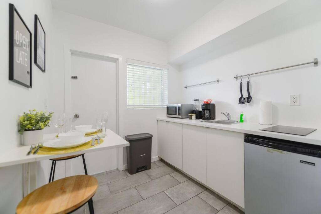 Great Studio Residence 15 Min From The Beach Miami Exterior foto
